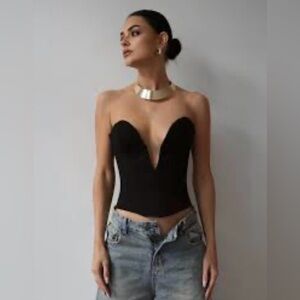 NWT PERFECT CORSET NY  PLUNGING Corset Black S